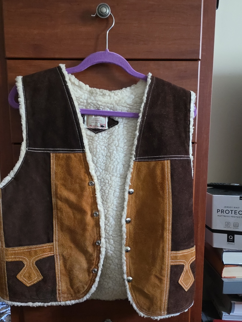 Suede Sherpa-Lined Vest - Brown/Tan